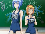 「けんぷファー」第5話はスク水、裸エプロンとコスプレ三昧