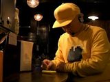 高橋名人の実写で登場して連射技も見せてくれるPV公開